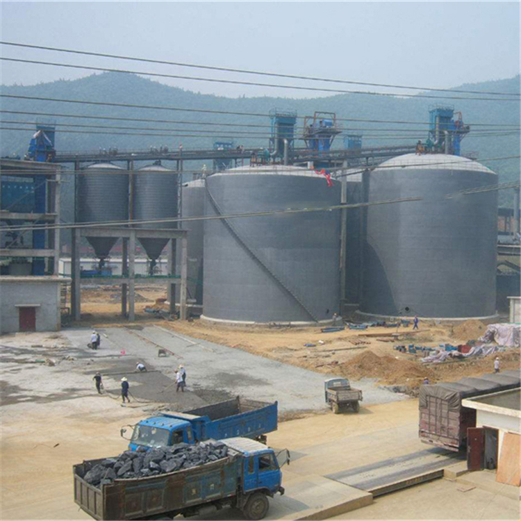 鸡西水泥钢板仓2座3000吨青岛项目进入施工